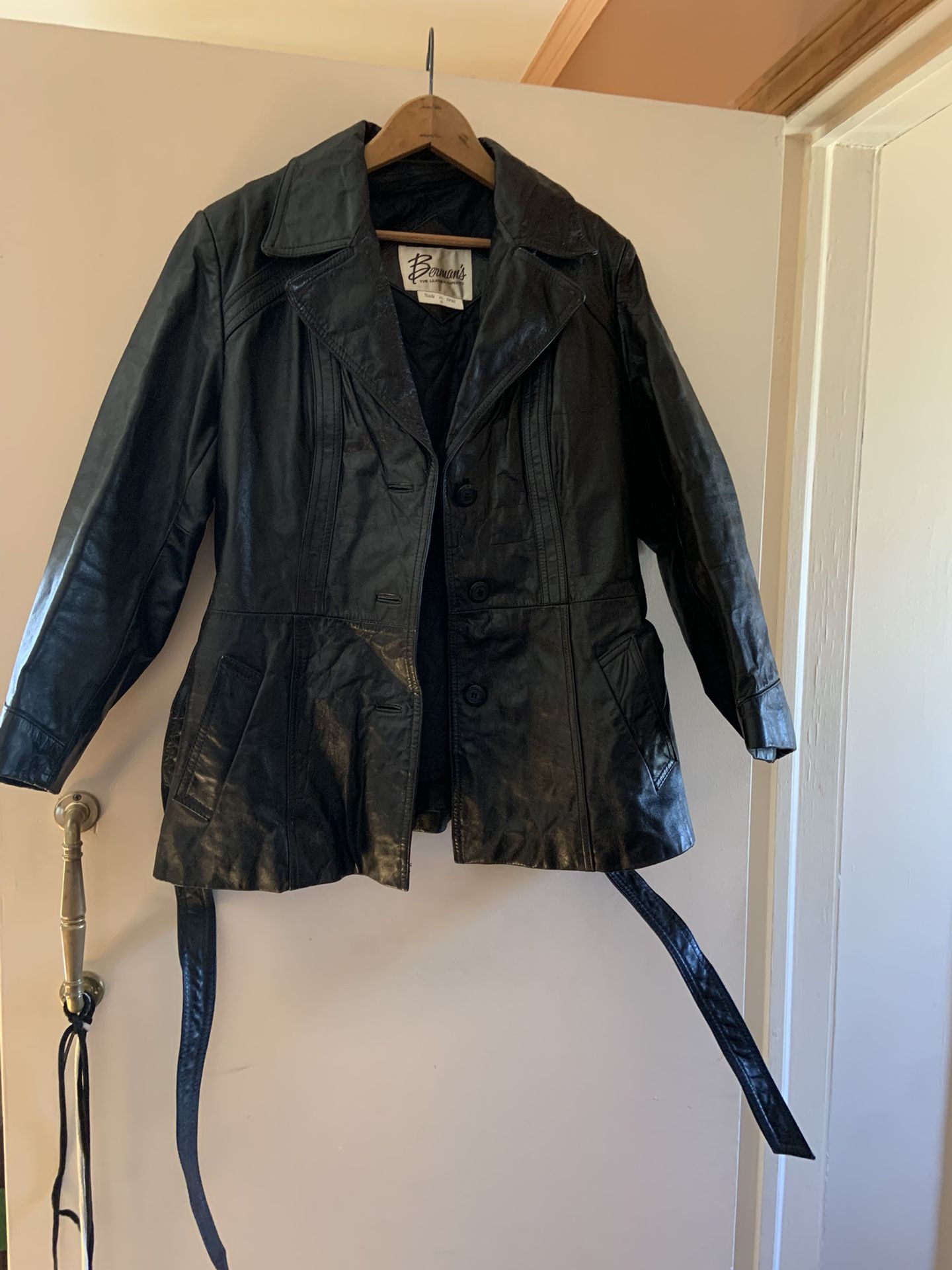 Ladies Vintage Genuine Leather Jacket With Belt