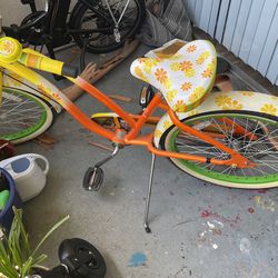 Cruise Bike Daisy Rainbow