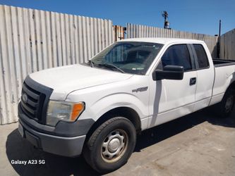2011 Ford F150 4wd For Parts