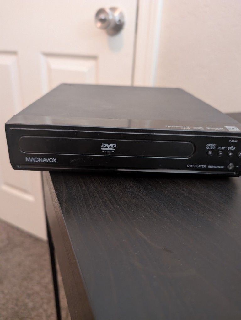 Magnavox DVD Player with AV Cables