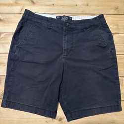 * Men’s Black Hollister California Cargo Shorts Size 30 