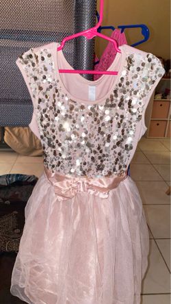 Beautiful pink dress for girl size M (7/8)