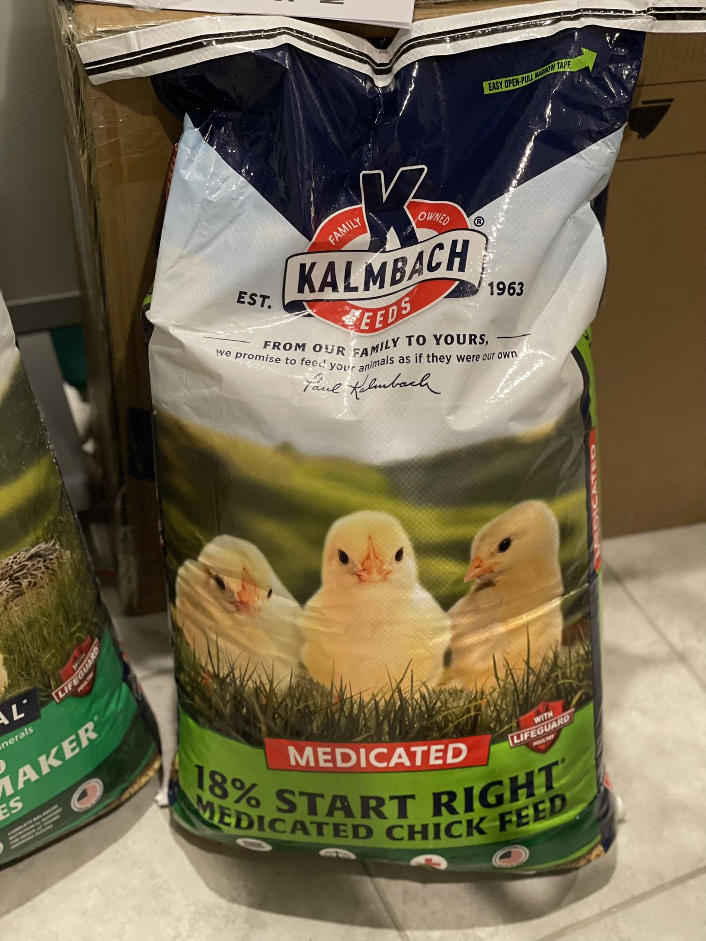 Kalmbach Feeds 18% Start Right Chick Feed for Chicks, Medicated Crumble, 50 lb Bag