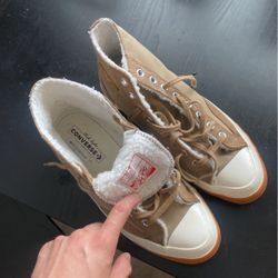 Size 8.5 Converse 
