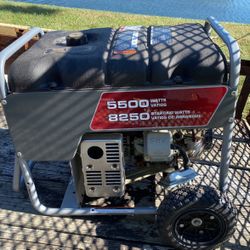 5500  Watt Generator. Briggs And Stratton  Nice