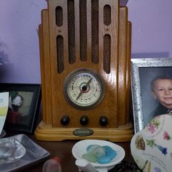 Crosley Limited  Edition Am Fm Stereo 