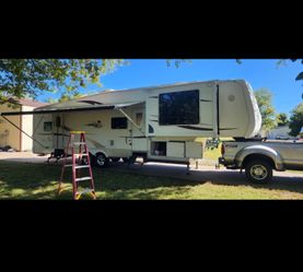 5th wheel RV