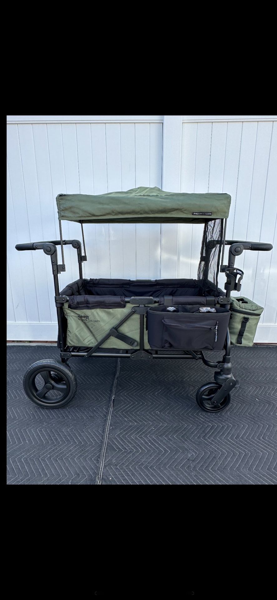 Wagon/ Jeep Wrangler Deluxe Stroller Wagon/ Jeep/ Stroller/ Baby/ Kids/ Sports/ Beach/ New