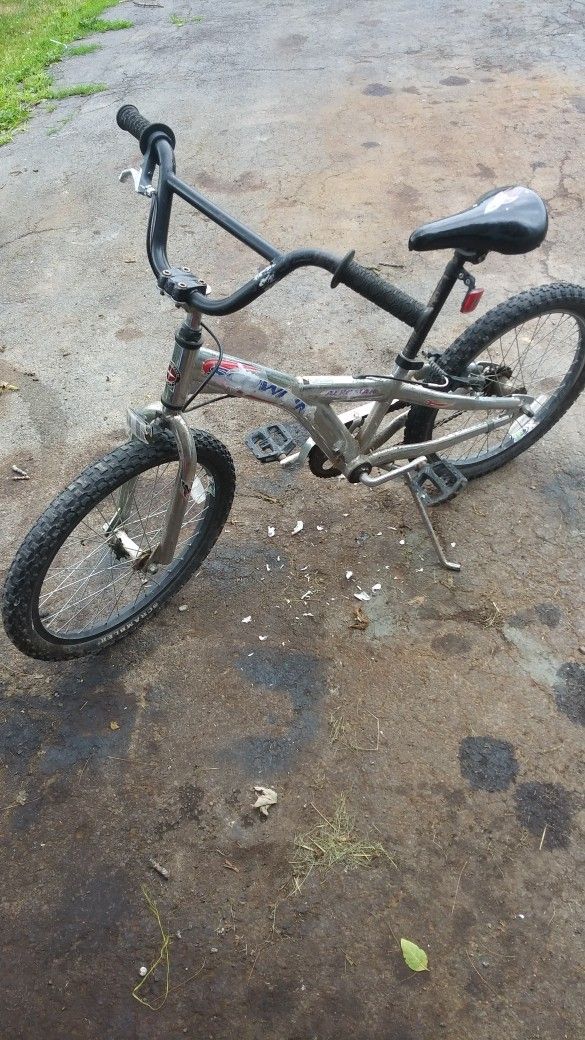 20 in girls bike