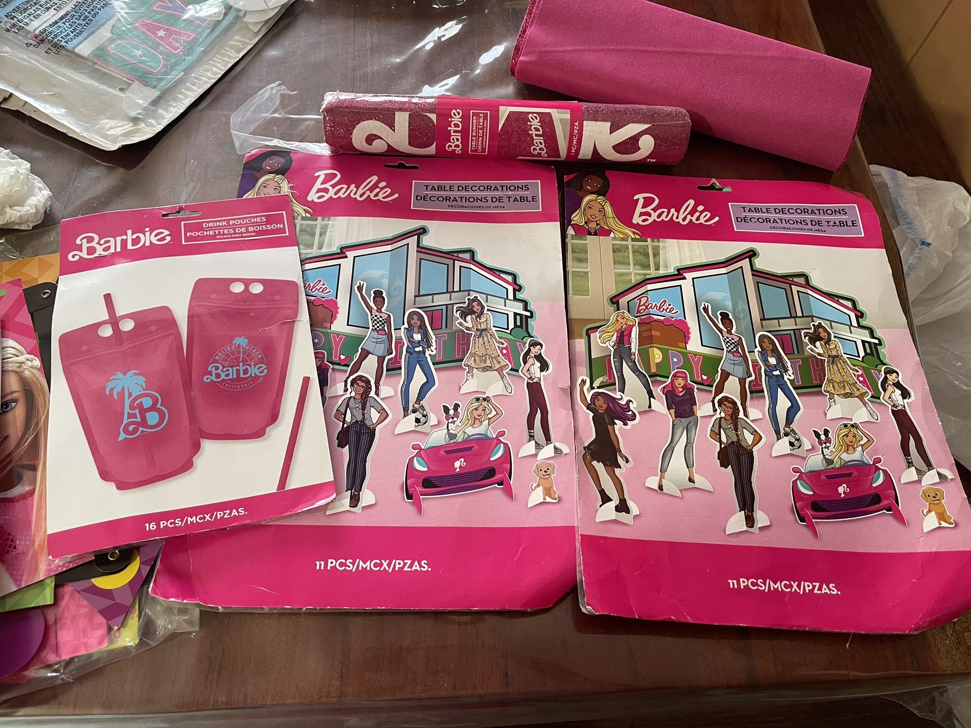 Party Barbie Supplies 
