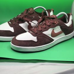 Nike SB Alleyoop 'Mystic Dates Claystone Red'