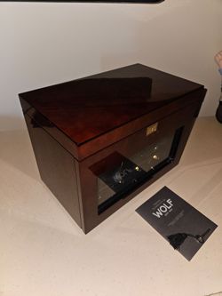Wolf 2 watch winder..retired
