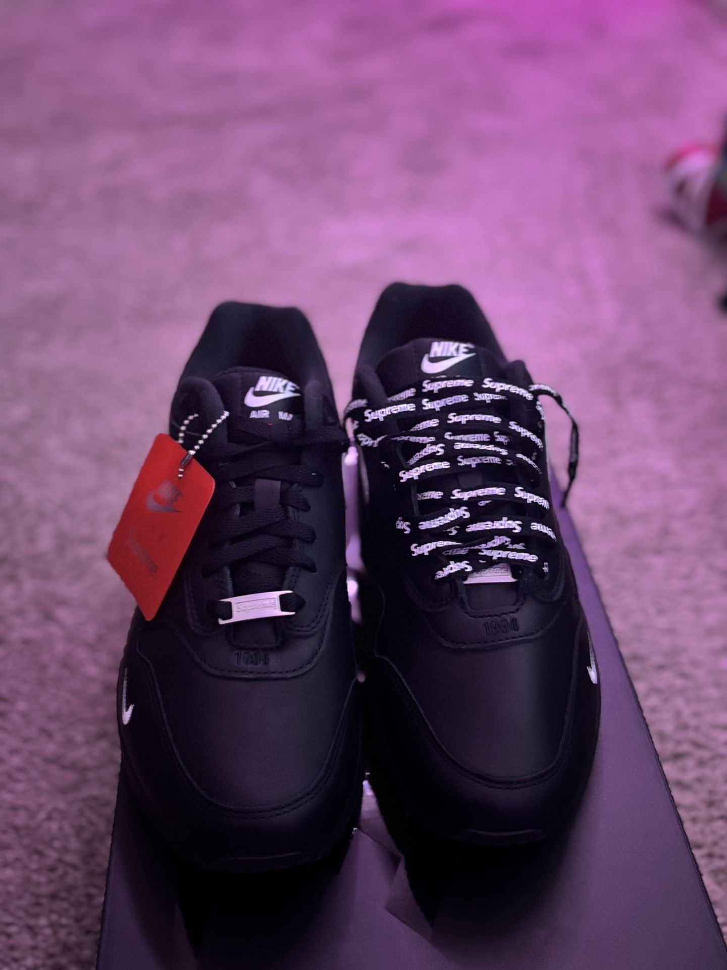 Supreme AM1