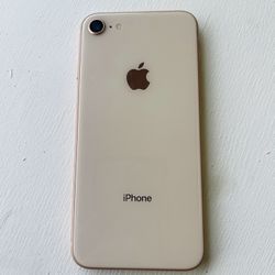 iPhone 8 Unlock Excellent condition Like New 