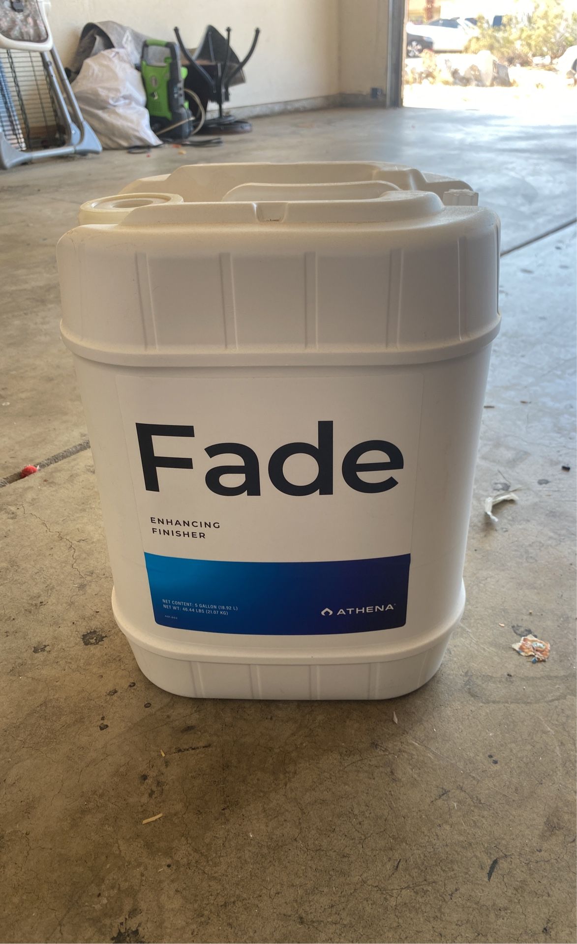 Nutrients, Ballast, Light