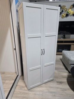 Pantry Cabinet Storage