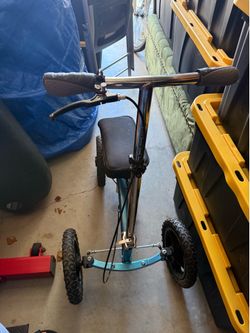 Knee Rover