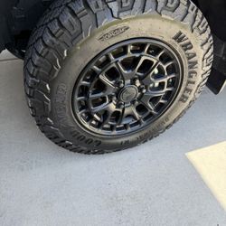 2025 Toyota Tundra Rims And Tires