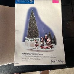 Department 56 Original Snow Village "The Tree Lighting Ceremony"
