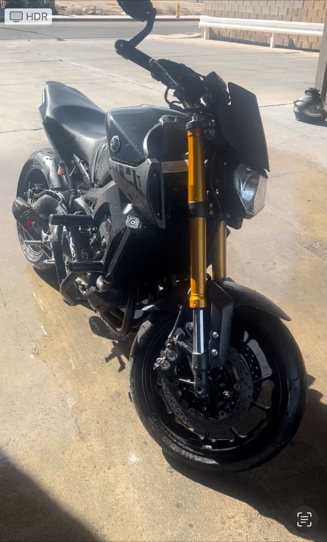 Yamaha 900 Fz09