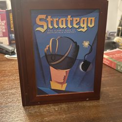 Stratego Vintage Game