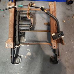 1998 F150 Drivers Power  Seat Track w/ motor and switch