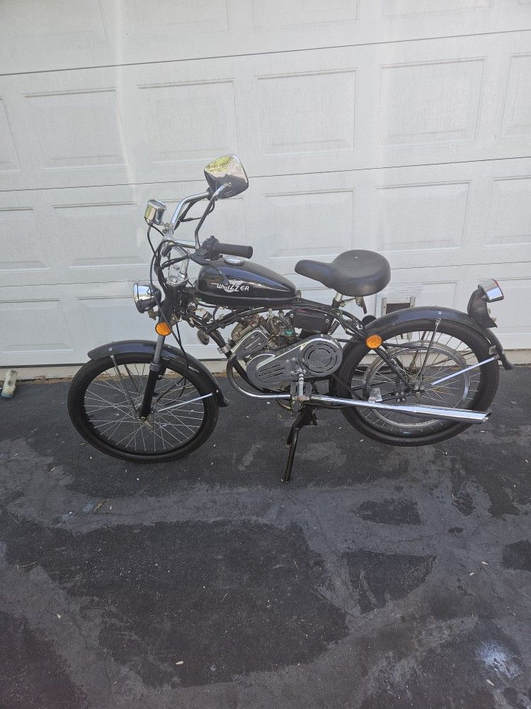 MOTOR BIKE