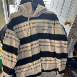 SUPREME SWEATER HOODIE