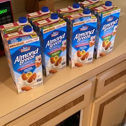 8 Almond Breeze Milks 