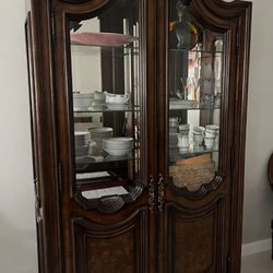 Bernhardt Cabinet
