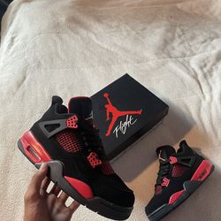 Jordan 4 Retro “Red Thunder”