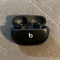 Beats Noise Cancelling Bluetooth Earbuds