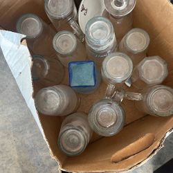 Box Of Glasses/ Mugs 