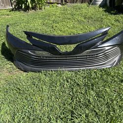 Front Bumper Toyota Camry L/LE/XLE/Hybrid 2018-2020 OEM