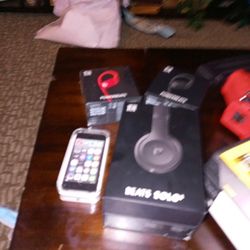 Ipod Touch Beats Solo 3 And Powerbeats Red N Black