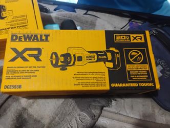 DeWalt Atomic