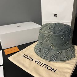 LV DENIM BUCKET HAT