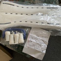 Bath Transfer Bench. -  NEW!  $40.00.  Chino, Ca