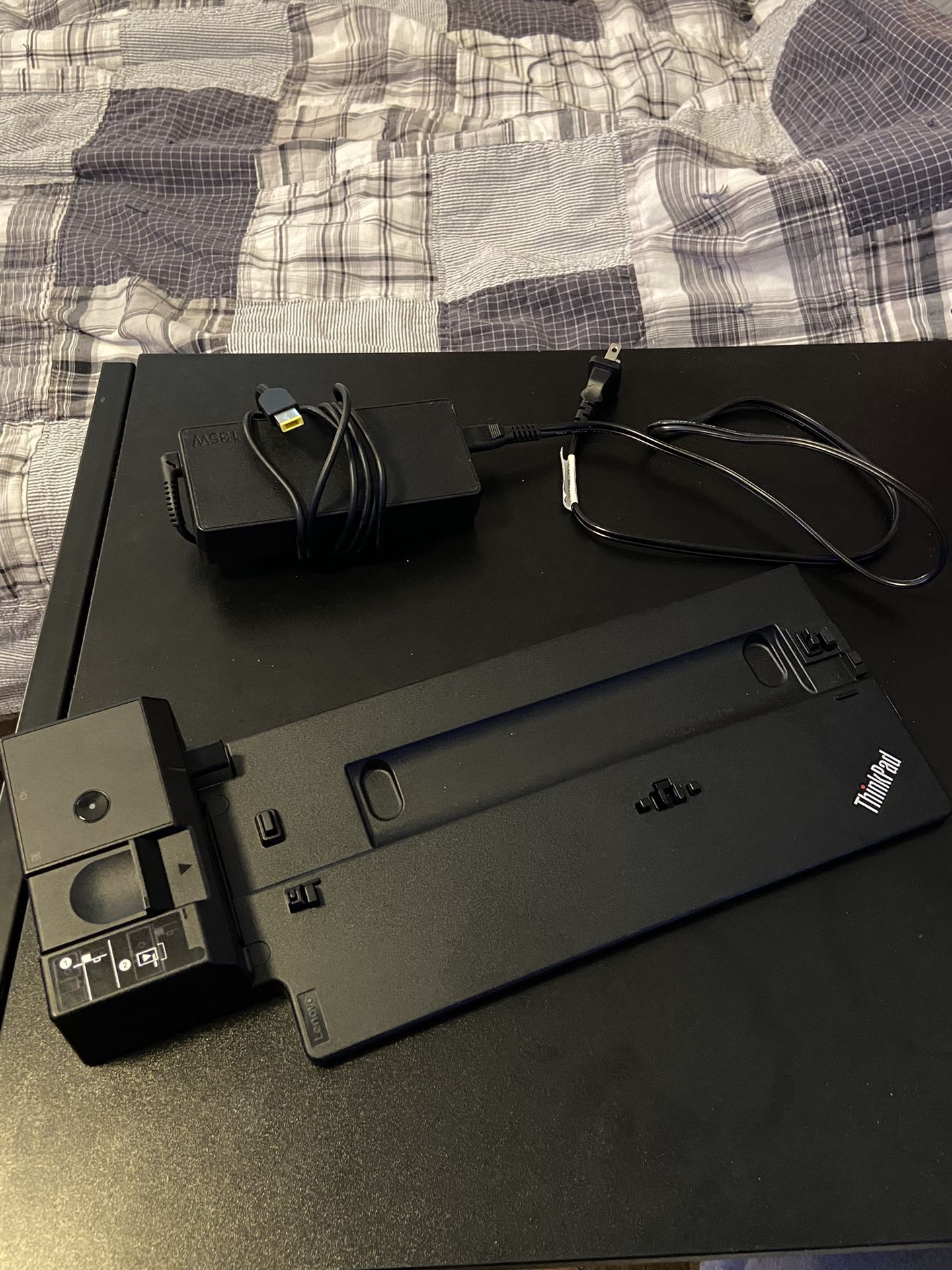 Lenovo Thinkpad Pro Docking Station And Wireless Combo Keyboard & Mouse