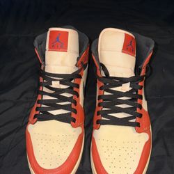 Jordan 1 Mid Size 11.5 Brand New