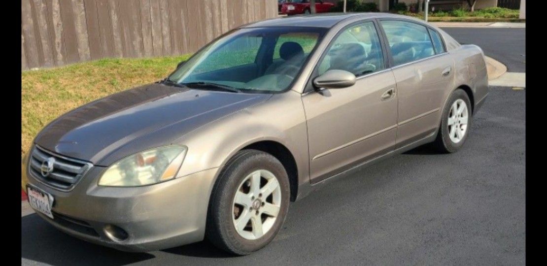 2004 Nissan Altima