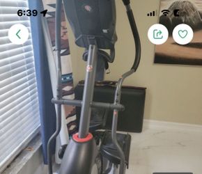 Elliptical Schwinn 430 Elliptical Machine