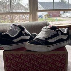 knu skool vans, size 5.5 men, 7.0 women 
