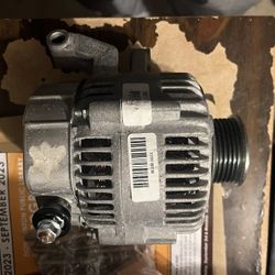 2004 Jeep Grand Cherokee alternator 