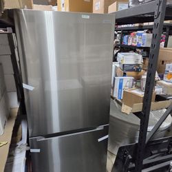 Vissani
30 in. 18.7 cu. ft. Bottom Freezer Refrigerator in Fingerprint Resistant Stainless Steel, Garage Ready