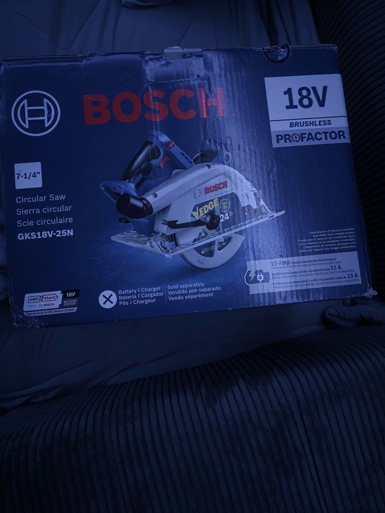 NEW UNOPENED BOSCH 18V SAW TOOL ONLY