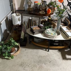 Cleaning  Garage Selling Everything 