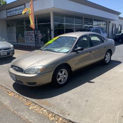 2004 Ford Taurus SE  Good Gas Mileage Great Car Smogged