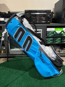 Titleist Players4 Golf Stand Bag