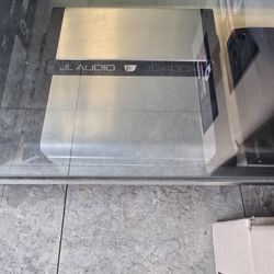 JL Audio amp